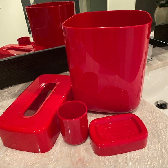 New 4 Pce. Bath Set - Picture 1 of 4